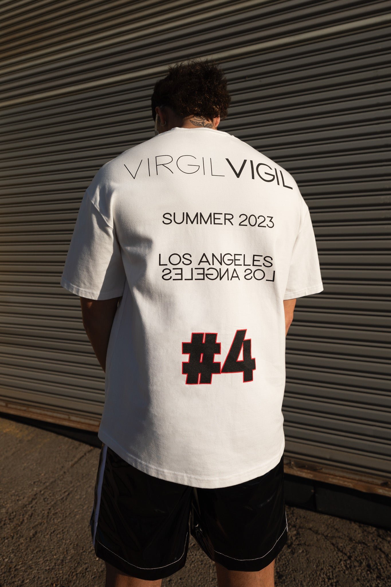 VV4 LOGO TOP