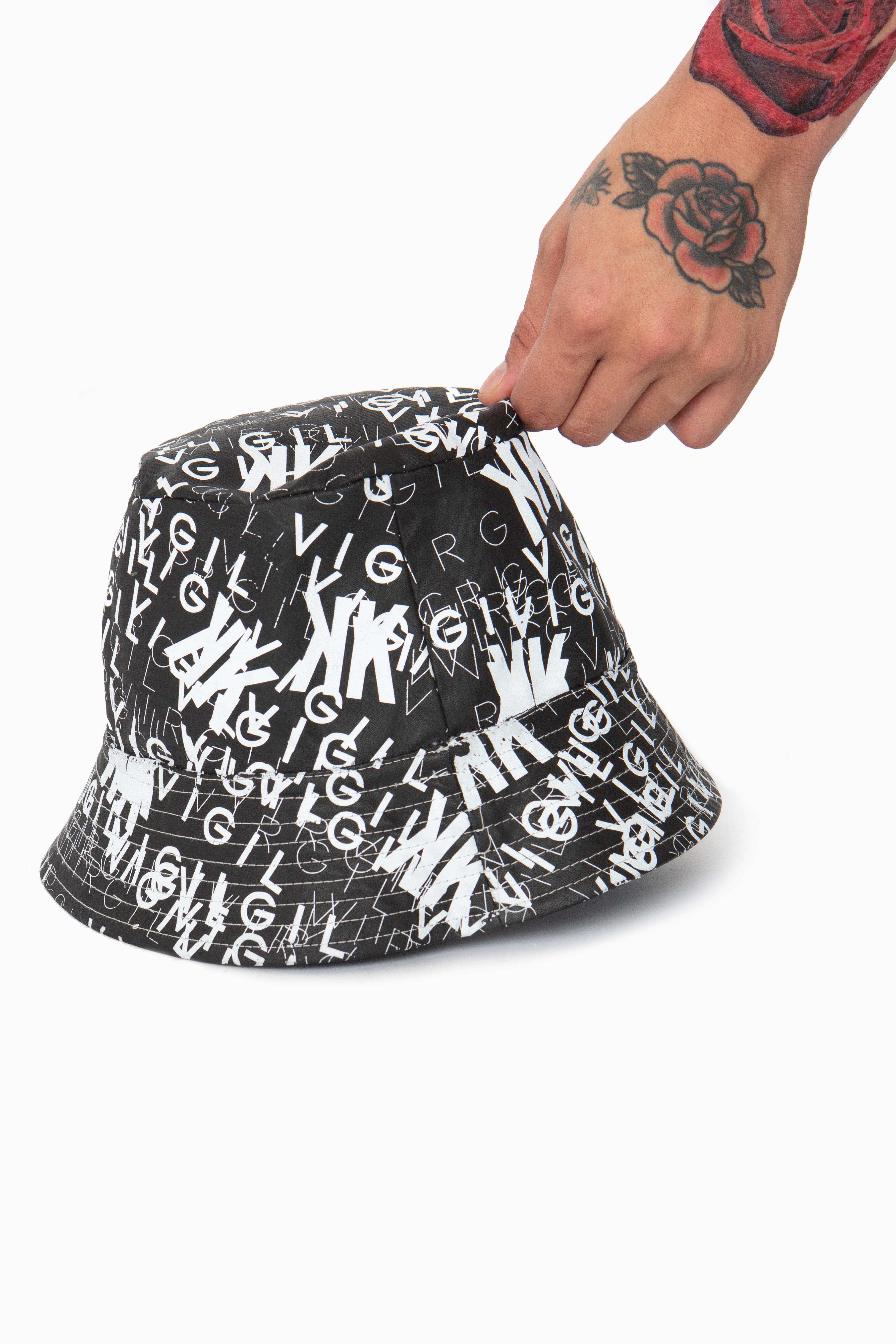 VIRIGIL VIGIL X KK LOGO BUCKET HAT